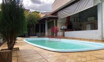 Imagem: Casa com 2 quartos, 180 m² para venda ou