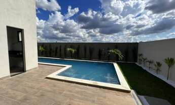 Imagem 2: Casa no condomínio Alphaville Uberlândia para venda com 230 metros quadrados com 4 Suítes