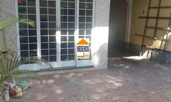 Imagem 2: Casa para Venda em Rio de Janeiro, Rocha Miranda, 2 dormitórios, 2 banheiros, 2 vagas