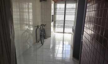 Imagem 6: Apartamento para venda com 57 metros quadrados com 5 quartos em Juvevê - Curitiba - PR