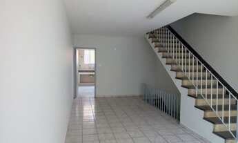 Imagem 2: Sobrado para aluguel possui 220 metros quadrados com 3 quartos em Vila Prudente - São Paul