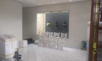 Imagem 5: Belíssima Casa de 3 dormitórios com churrasqueira e piscina em residencial fechado