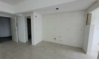 Imagem 7: Apartamento novo e nunca habitado com 2 dormitórios (1 suíte) e garagem no centro de Trama