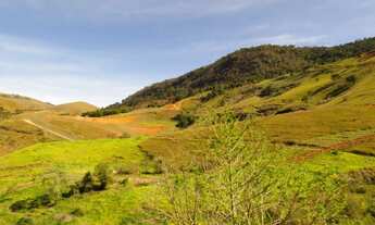 Imagem 7: Lotes à venda em excelente condomínio à 5 minutos do centro de Secretário - RJ