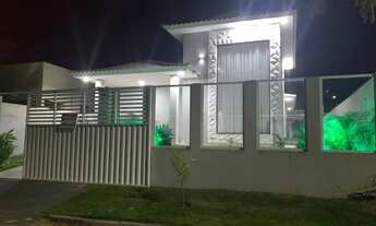 Imagem 2: IMÓVEL MODERNO COM BELISSÍMO ACABAMENTO EM CONDOMÍNIO FECHADO - ARARUAMA RJ