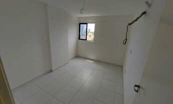 Imagem 2: Apartamento para venda tem 76 metros quadrados com 3 quartos em Gruta de Lourdes - Maceió