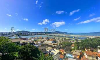 Imagem 2: Apartamento para venda tem 98 metros quadrados com 3 quartos em Capoeiras - Florianópolis