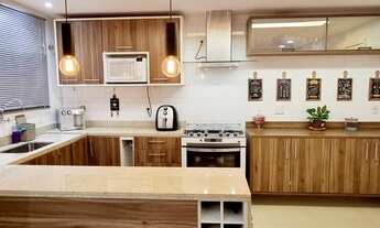 Imagem 2: Casa para venda tem 257 metros quadrados com 3 quartos em Taquara - Rio de Janeiro - RJ