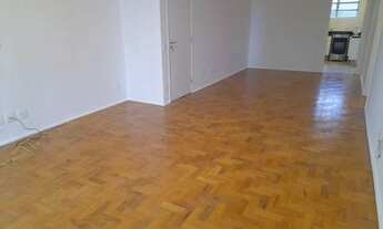 Imagem 7: Junto à Praça Buenos Aires, estilo e conforto