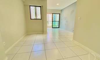 Imagem 3: Apartamento para venda possui 69 metros quadrados com 2 quartos em Boa Viagem - Recife - P