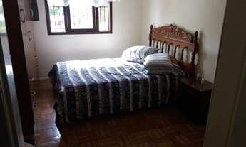 Imagem 7: Residência a poucas quadras do mar, 3 dormitórios e garagem fechada, mobiliada em Nova Tra