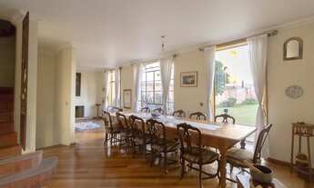 Imagem 7: LINDO SOBRADO Casa com 5 dormitórios