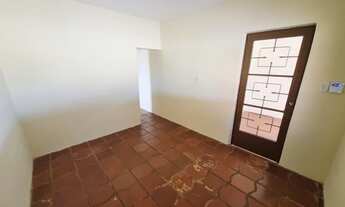 Imagem 5: Casa térrea no bairro Amambaí