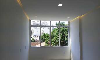 Imagem 6: Botafogo - Apartamento com 2 quartos sendo 1 suíte, reformado- R$ 819.000