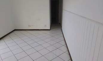 Imagem 2: Alugo Apartamento 2/4 Costa Azul