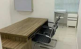 Imagem 5: Consultório médico mobiliado Tijuca