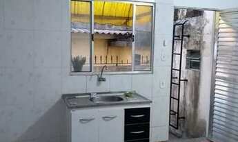 Imagem 3: Aluga-se uma casa com 2 cômodos grande