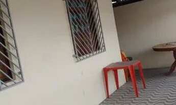 Imagem 2: Aluga-se casa em Arrembepe 4/4 +suíte + vanranda+ área de serviço! Valore 1,200 reias