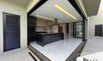 Imagem 2: Casa de Condomínio à Venda no Quinta do Lago com 3 quartos por R$ 1.300.000