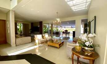 Imagem 6: Casa de condomínio sobrado para venda tem 328 metros quadrados com 3 quartos