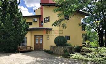 Imagem: Casa 505 m² 4 Quartos sendo 4 Suítes e