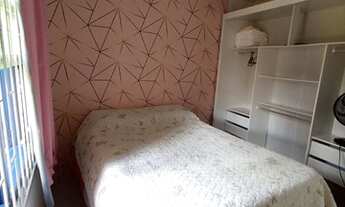 Imagem 6: Alugo (anual/mensal) casa de dois quartos, 350 metros da praia Campeche!