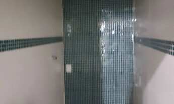 Imagem 7: Casa semimobiliada com banheira e 185 m2