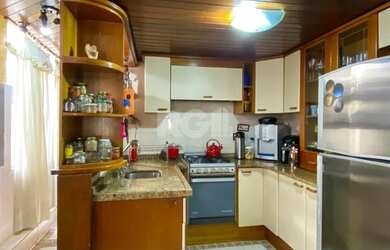 Imagem 7: Apartamento 3 dormitórios, sendo 1 suíte, com 2 salas de estar, junto à Praça da Matriz