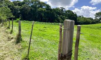 Imagem 3: LL-Vende se terreno próximo à escola