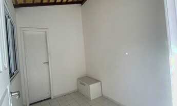 Imagem 2: Casa em condomínio fechado