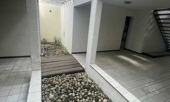 Imagem 5: Linda casa de 4 quartos em condomínio de luxo