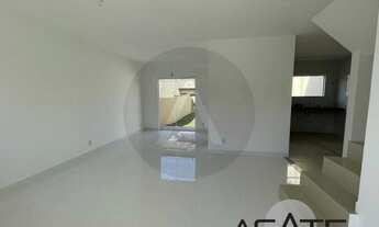 Imagem 4: Agatê Imóveis vende Excelente Casa Duplex de 204 m² - Itaipu - Niterói por R 630 mil reais