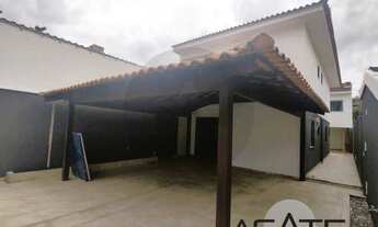 Imagem 2: Agatê Imóveis vende Excelente Casa Duplex de 250 m² - Itaipu - Niterói por R 690 mil reais