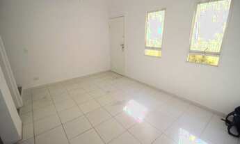 Imagem 2: Casa para Venda em Osasco, Quitaúna, 2 dormitórios, 1 banheiro, 1 vaga