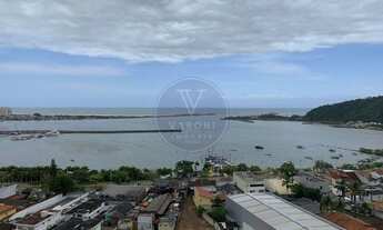 Imagem: Cobertura mobiliada, terraço e piscina