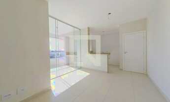 Imagem 2: Apartamento para Aluguel - João Pinheiro, 3 Quartos, 84 m2