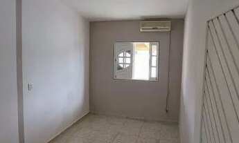 Imagem 3: Casa para aluguel com 200 metros quadrados com 6 quartos em Santa Amélia - Maceió - AL