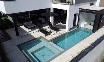 Imagem 6: Casa sobrado com 3 suítess à venda, 360 m² por R$ 3.800.000 - Condomínio Villas do Golfe