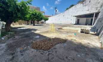 Imagem 4: Prédio comercial disponível para locação, Centro de Maceió, via de altíssimo fluxo