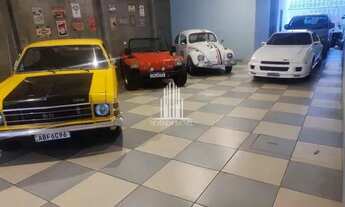 Imagem 3: CASA ASSOBRADADA DE 480M² COM 5 DORMITÓRIOS, 5 BANHEIROS EM LAPA VAGA PARA 12 CARROS E MU