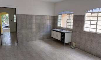 Imagem 2: Casa em bairro residencial a venda em Pinhalzinho-SP