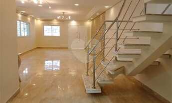 Imagem 6: Casa comercial no bairro da Apareceida em Santos/SP