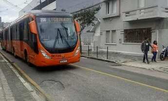 Imagem 2: Alugo quarto por dia no centro de Curitiba