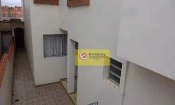 Imagem 3: Sobrado com 3 dormitórios à venda, 168 m² por R$ 700.000,00 - Parque Bandeirante - Santo A