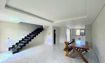 Imagem 2: Sobrado para venda tem 160 metros quadrados com 4 quartos em Brejatuba - Guaratuba - PR