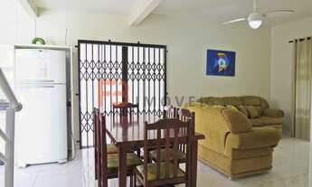 Imagem 6: Aluguel de Temporada - Casa com piscina 4 dormitórios na praia de Mariscal Bombinhas - SC