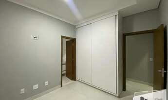 Imagem 7: Casa no Condomínio Gaivota II com 3 quartos, 2 vagas e 220m²