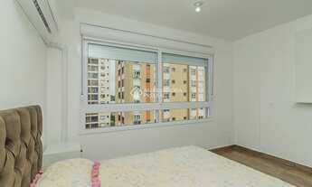 Imagem 5: PORTO ALEGRE - Apartamento Padrão - Partenon