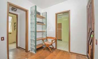 Imagem 6: Excelente apartamento no Cosme Velho Sala ampla, clara e arejada em dois ambientes