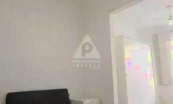 Imagem: Conjugado dividido em Sala e Quarto, 28